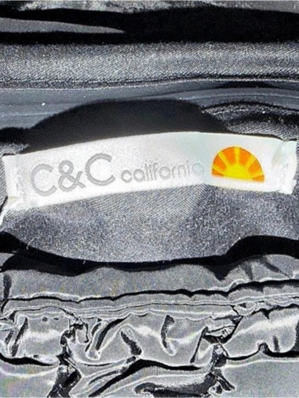 C&C California Quilted Shoulder Bag in Gray - Picture 4 of 4